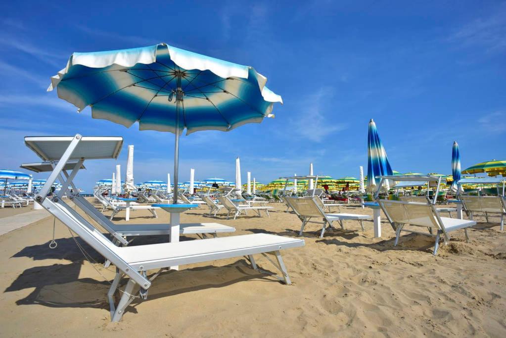 Clubhotel Residence צ'סנטיקו מראה חיצוני תמונה