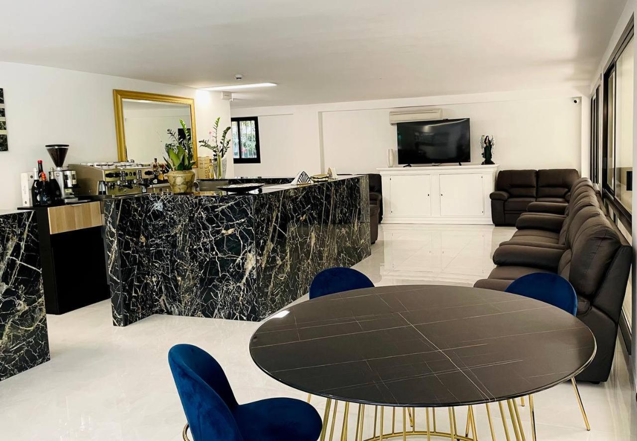 Clubhotel Residence צ'סנטיקו מראה חיצוני תמונה