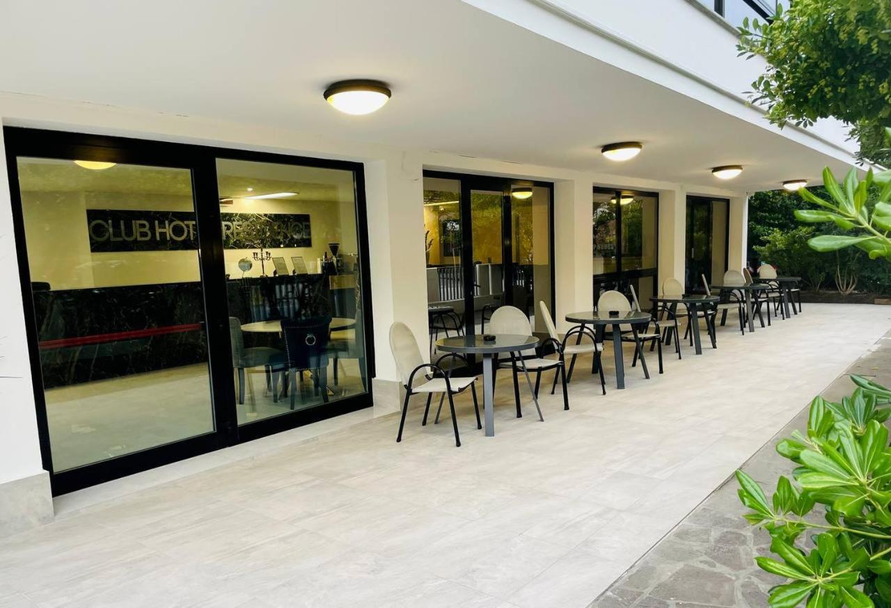 Clubhotel Residence צ'סנטיקו מראה חיצוני תמונה